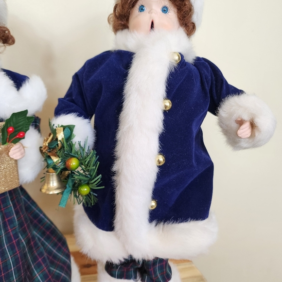 Blue Velvet Velour Plaid Boy and Girl Christmas Carolers Set Christmas Decor - Picture 5 of 14